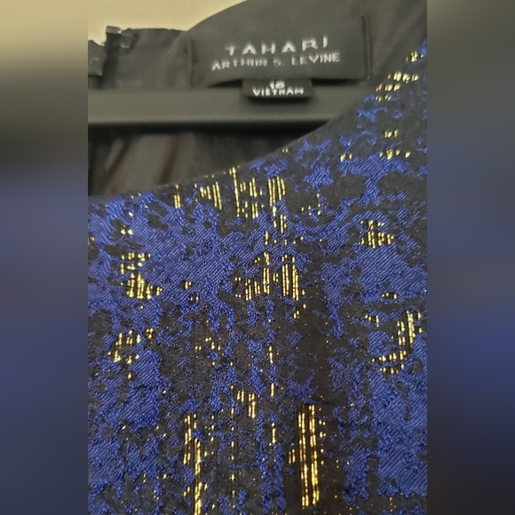 Tahari Arthur Levine Cocktail Dress - Picture 2 of 5